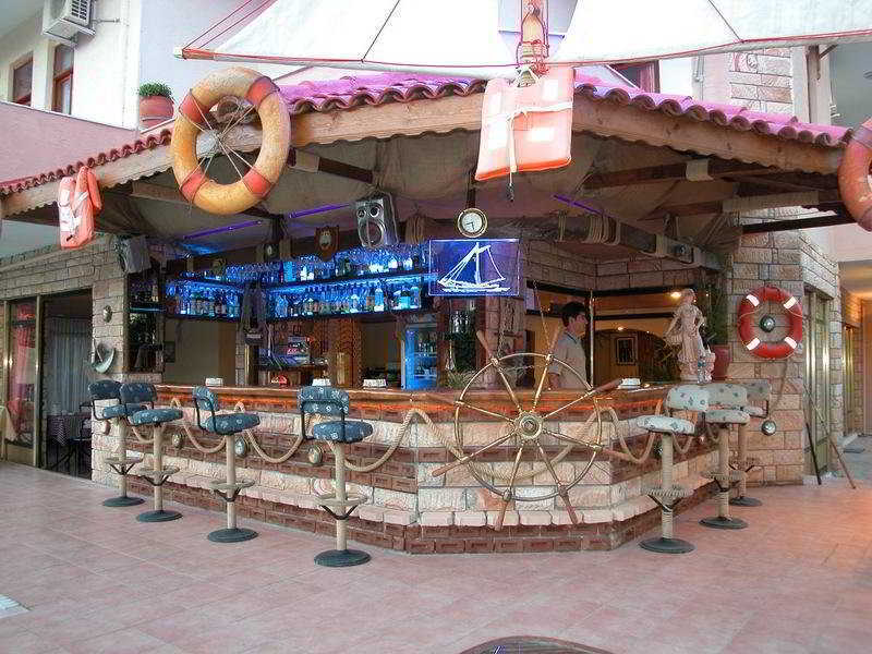 Hotel Adonis 2*